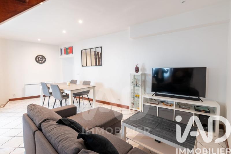 Appartement - 67 m² - 3 pièces