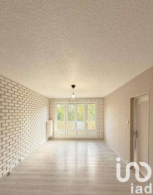 Appartement - 81 m² - 4 pièces