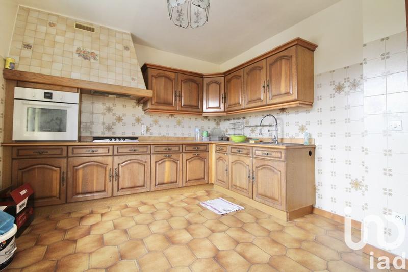 Maison - 150 m² - 10 pièces