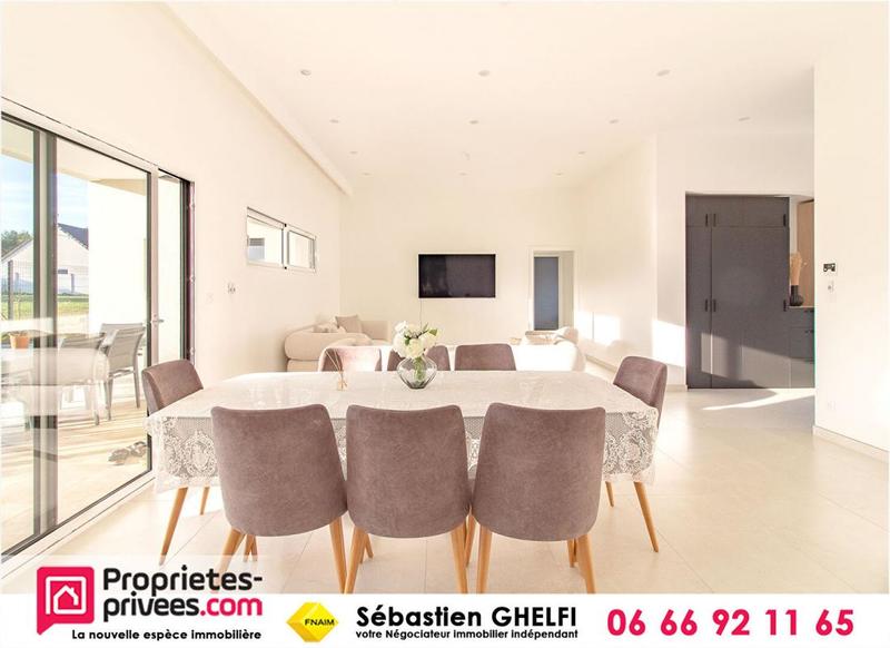 Maison - 138 m² - 6 pièces