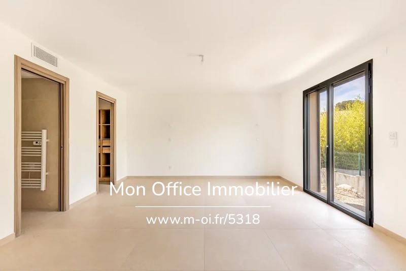 Maison - 291 m² - 8 pièces