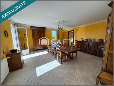 Maison - 227 m² - 5 pièces