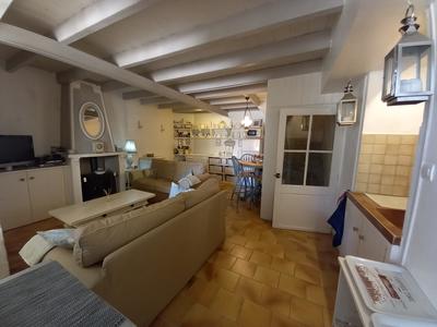 Maison traditionnelle - 105 m² - 4 pièces