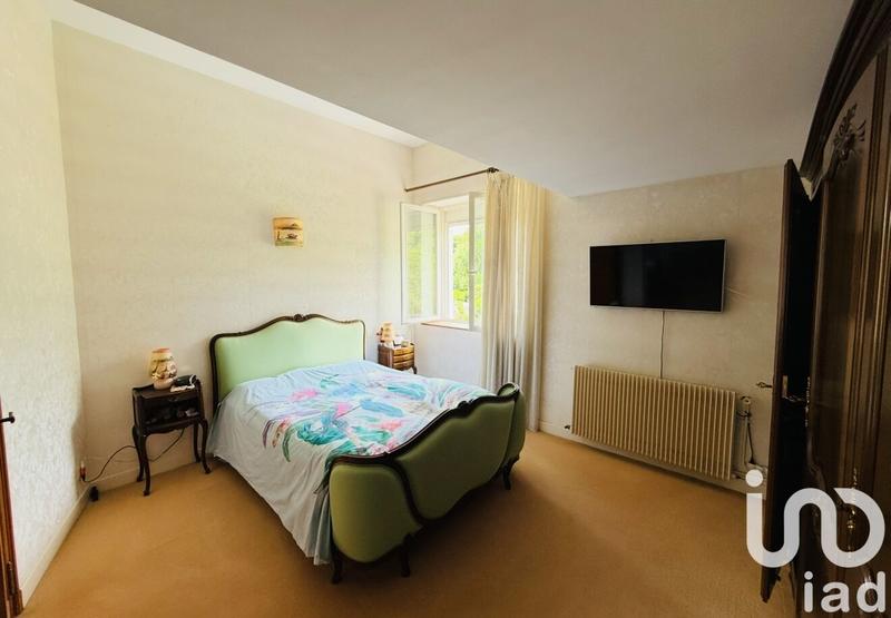 Maison - 288 m² - 12 pièces