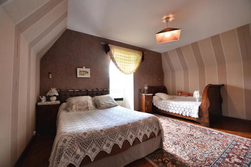 Maison - 124 m² - 8 pièces