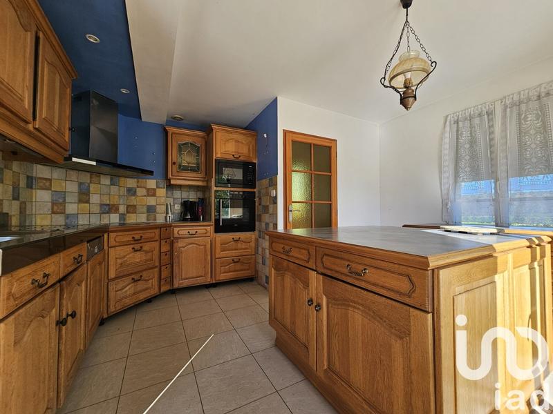 Maison - 196 m² - 7 pièces