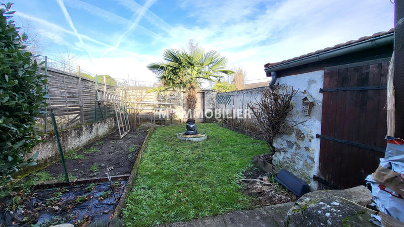 Maison - 92 m² - 4 pièces