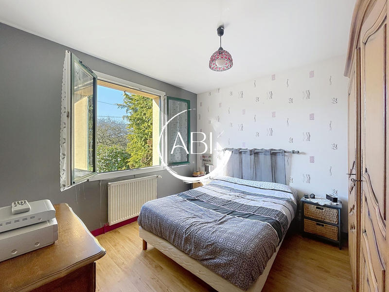 Maison traditionnelle - 115 m² - 5 pièces