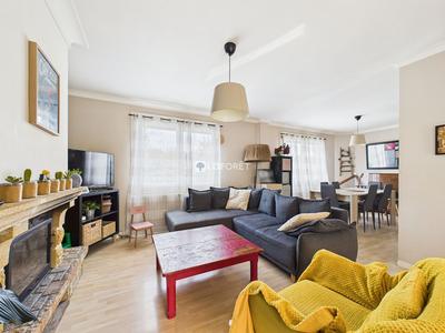 Maison - 135 m² - 7 pièces