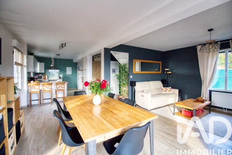 Maison - 128 m² - 7 pièces