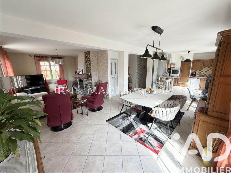 Maison - 120 m² - 5 pièces