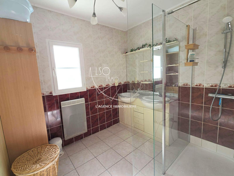 Maison - 85 m² - 4 pièces