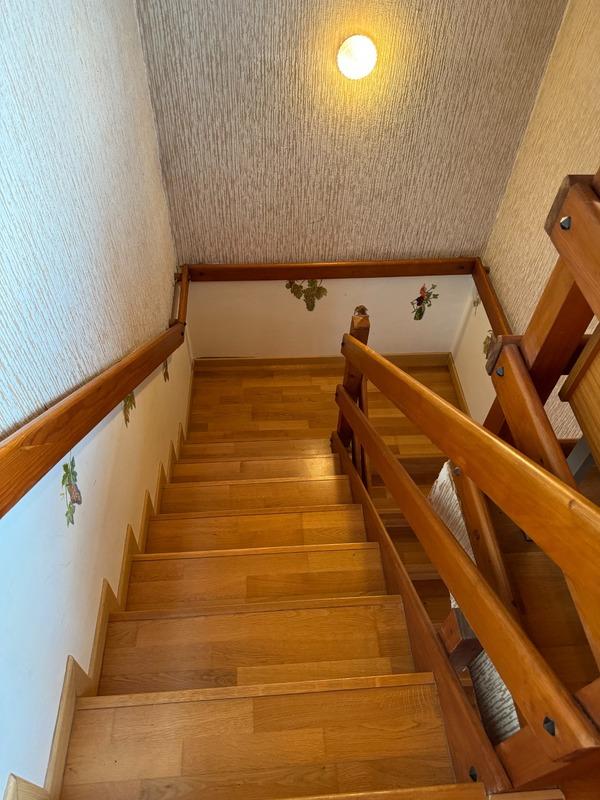 Maison - 147 m² - 7 pièces