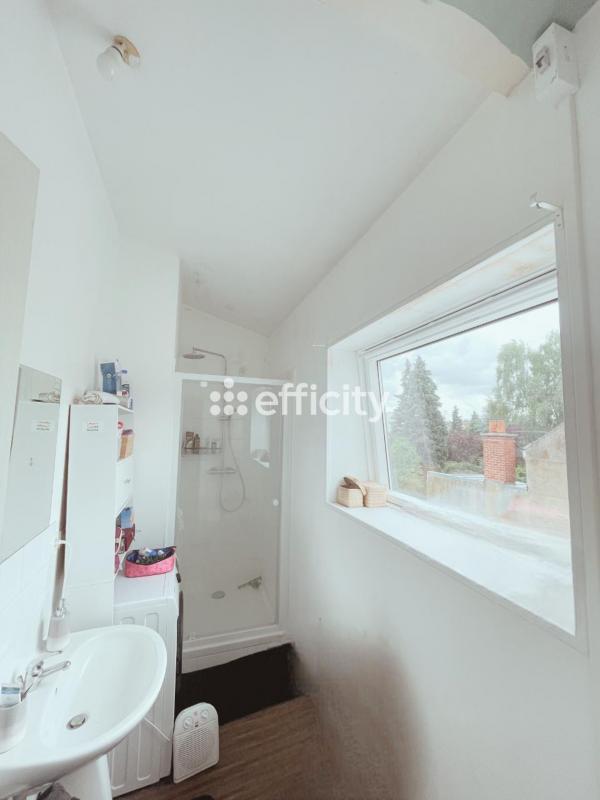 Immeuble - 128 m² - 5 pièces