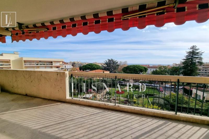 Appartement - 107 m² - 4 pièces