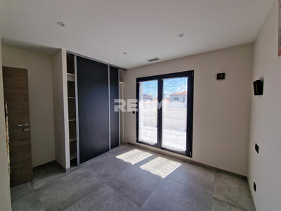 Villa - 146 m² - 6 pièces