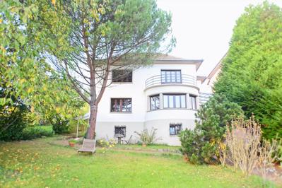 Maison - 186 m² - 6 pièces