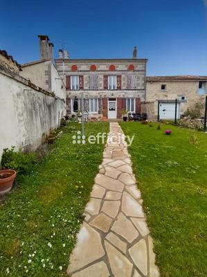 Maison - 121 m² - 4 pièces