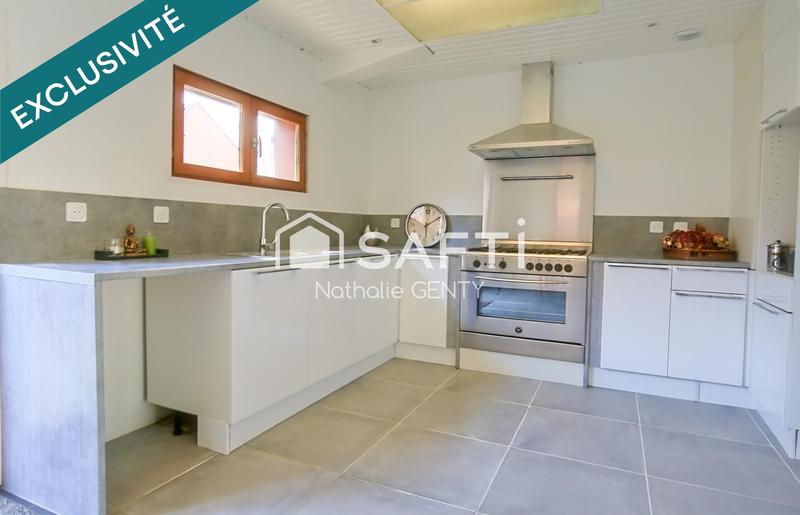 Maison - 98 m² - 4 pièces