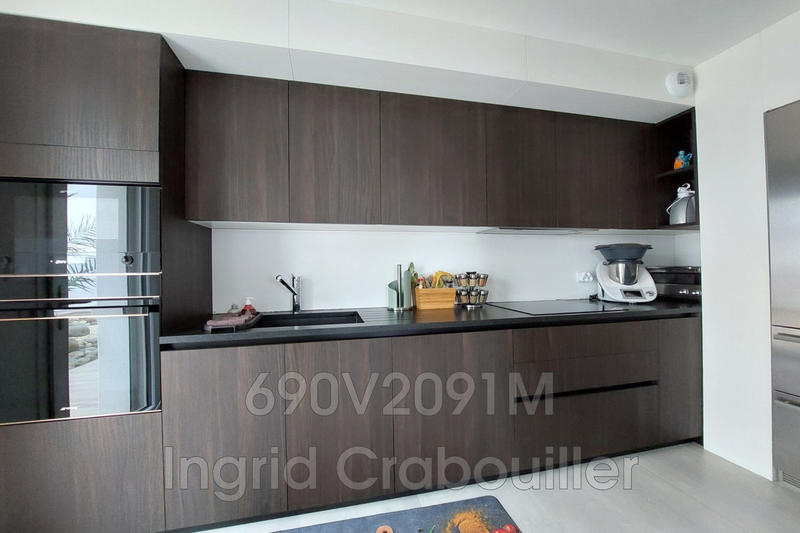 Maison - 180 m² - 6 pièces