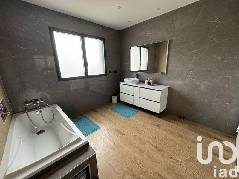 Maison - 155 m² - 5 pièces