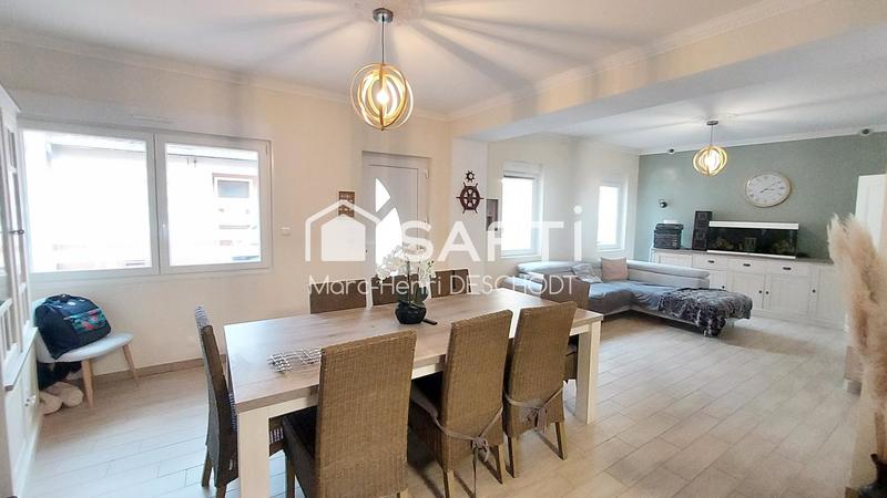 Maison - 121 m² - 6 pièces