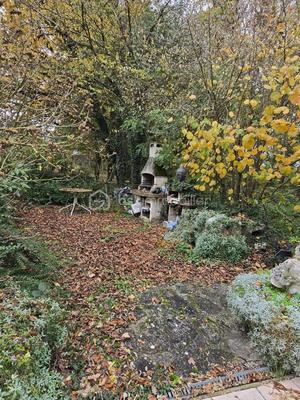 Demeure - 216 m² - 6 pièces