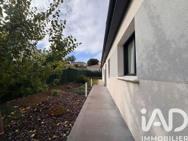 Maison - 98 m² - 4 pièces