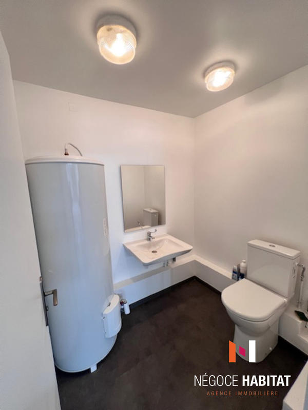 Local commercial - 140 m²