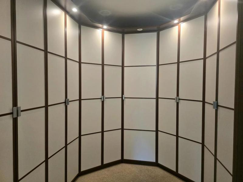 Maison - 305 m² - 9 pièces