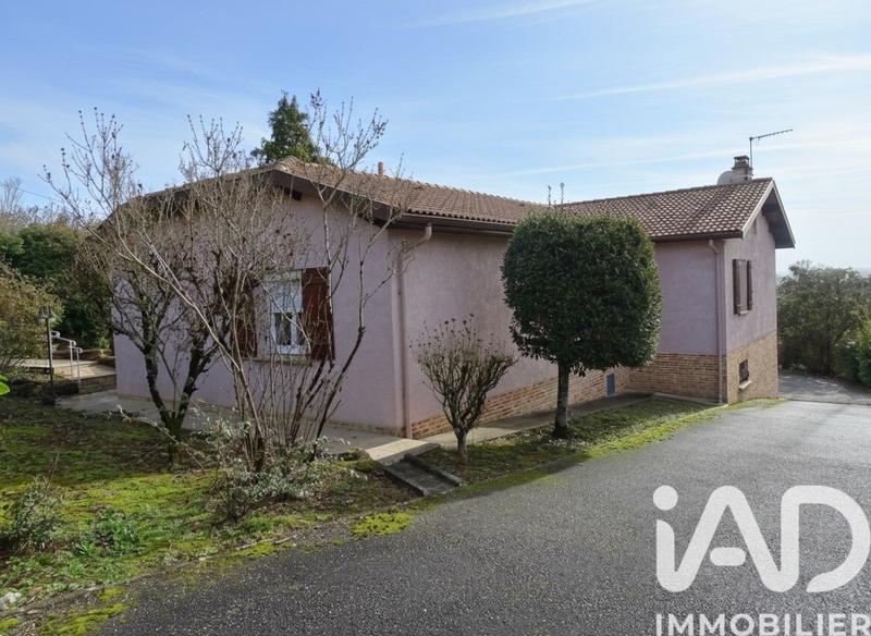 Maison - 204 m² - 6 pièces
