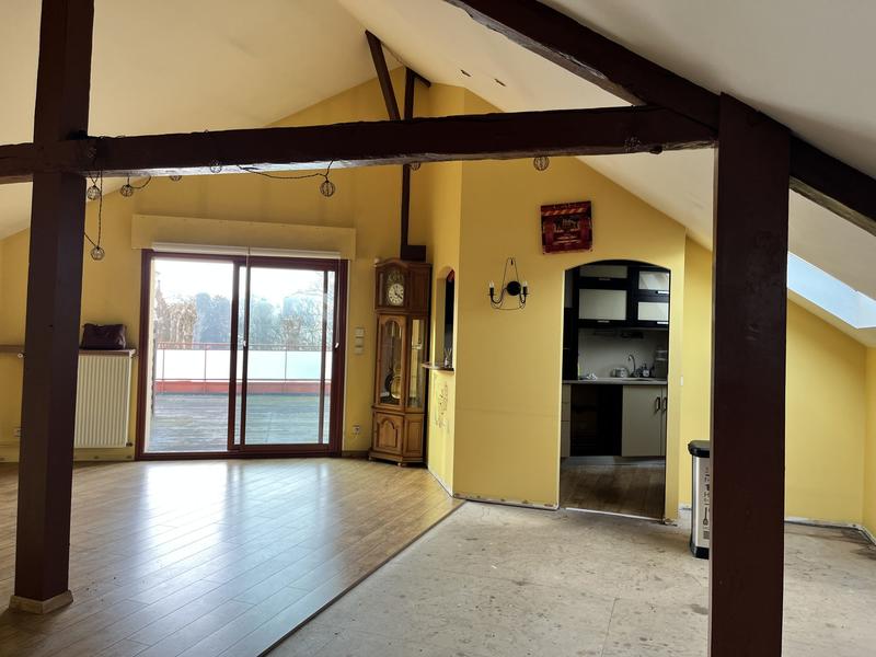 Appartement - 135 m² - 4 pièces