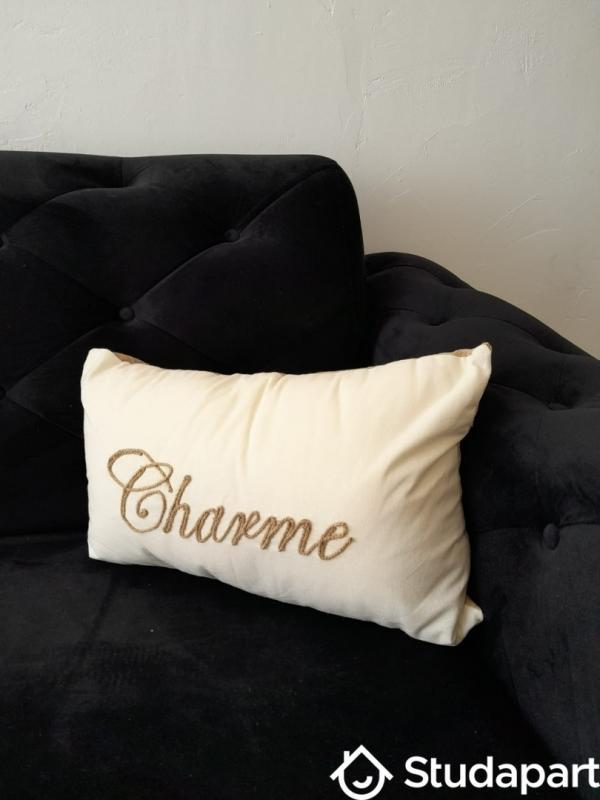 Chambre - 13 m² - 1 pièce