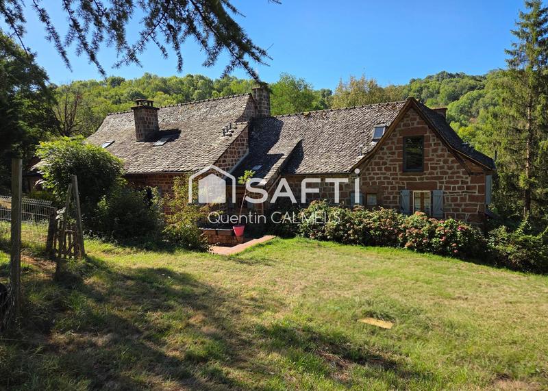 Maison - 220 m² - 4 pièces