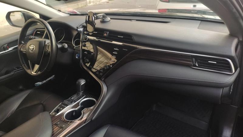 Toyota Camry VIII 2.5 Vvt-i 218 Hybrid Bva8 Lounge