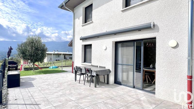 Maison - 109 m² - 5 pièces