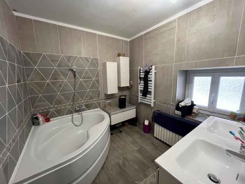 Ferme - 168 m² - 9 pièces