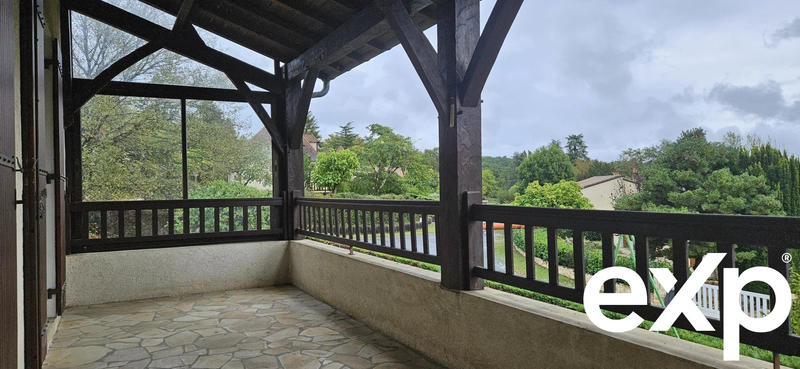 Maison - 148 m² - 7 pièces