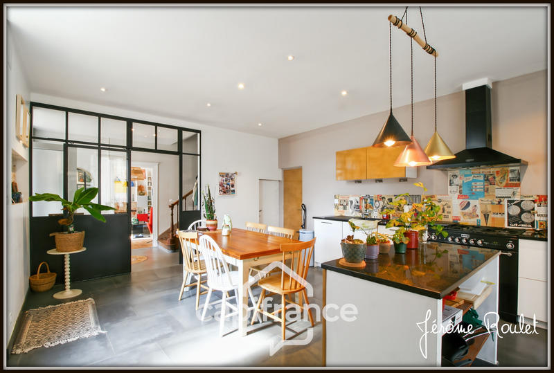 Maison en pierre - 116 m² - 4 pièces