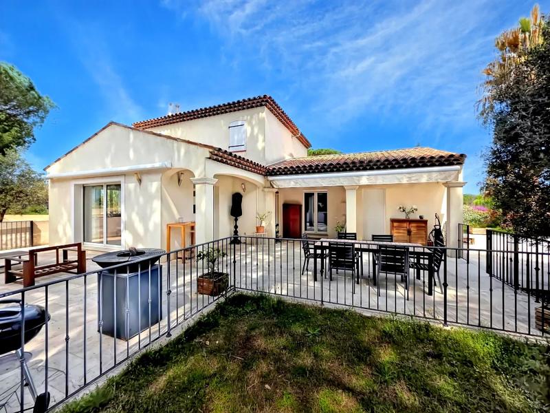 Villa - 120 m² - 5 pièces