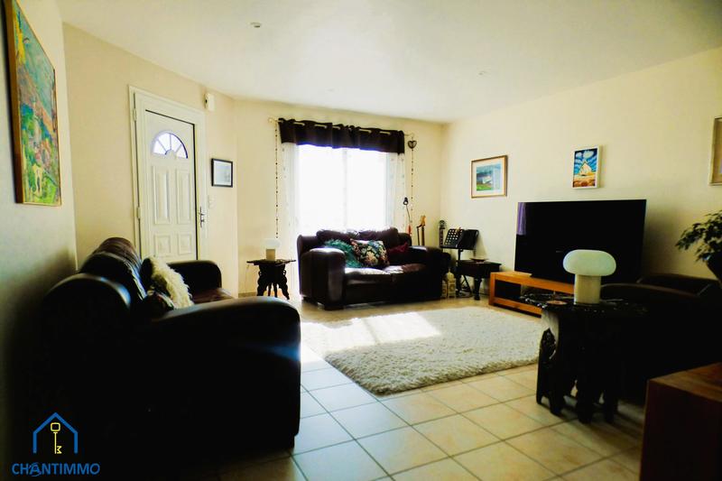 Maison - 95 m² - 4 pièces