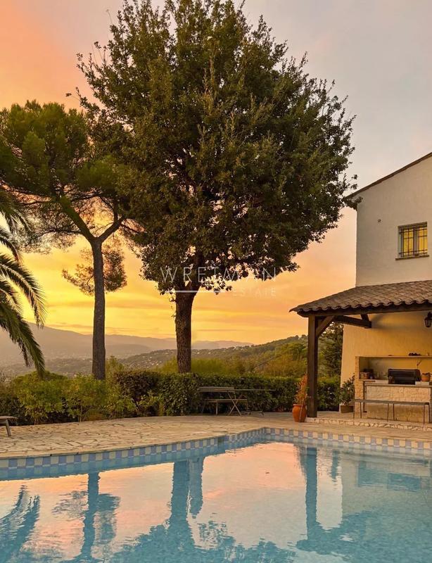 Maison - 164 m² - 6 pièces