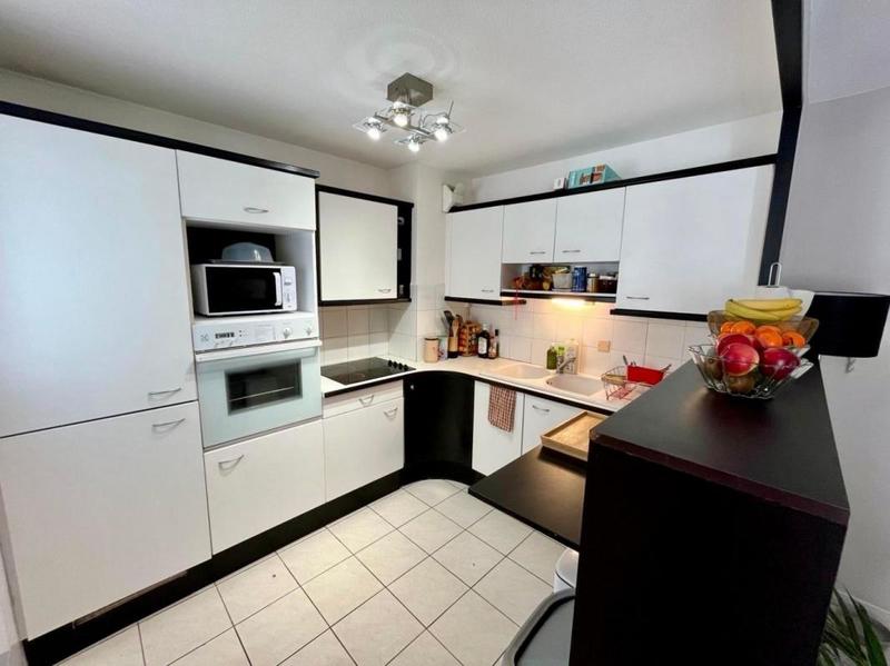 Studio - 52 m² - 2 pièces