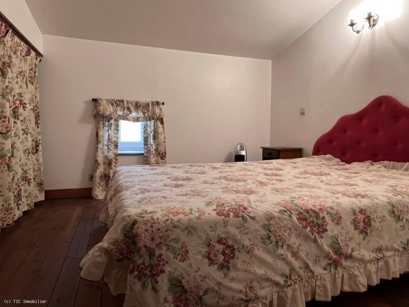 Maison - 105 m² - 6 pièces