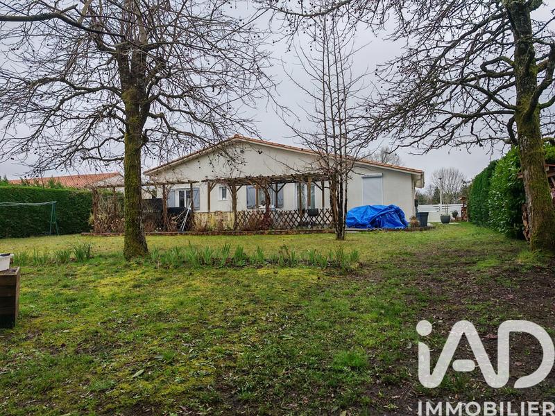 Maison - 98 m² - 5 pièces