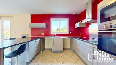 Maison - 104 m² - 6 pièces