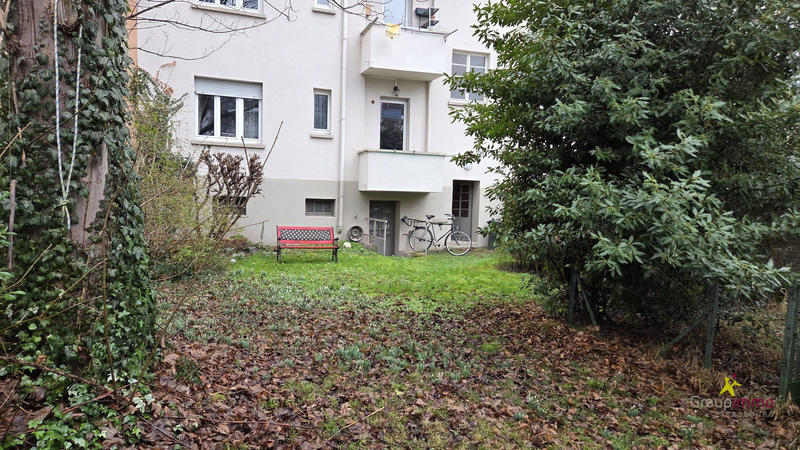 Appartement - 75 m² - 3 pièces