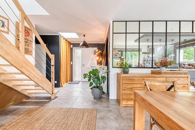 Maison - 146 m² - 5 pièces