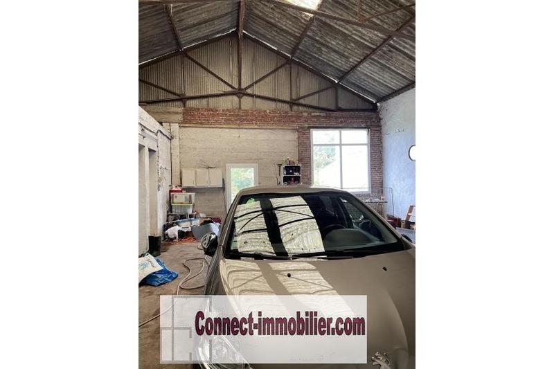 Maison - 211 m² - 7 pièces