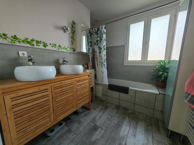 Maison - 153 m² - 5 pièces